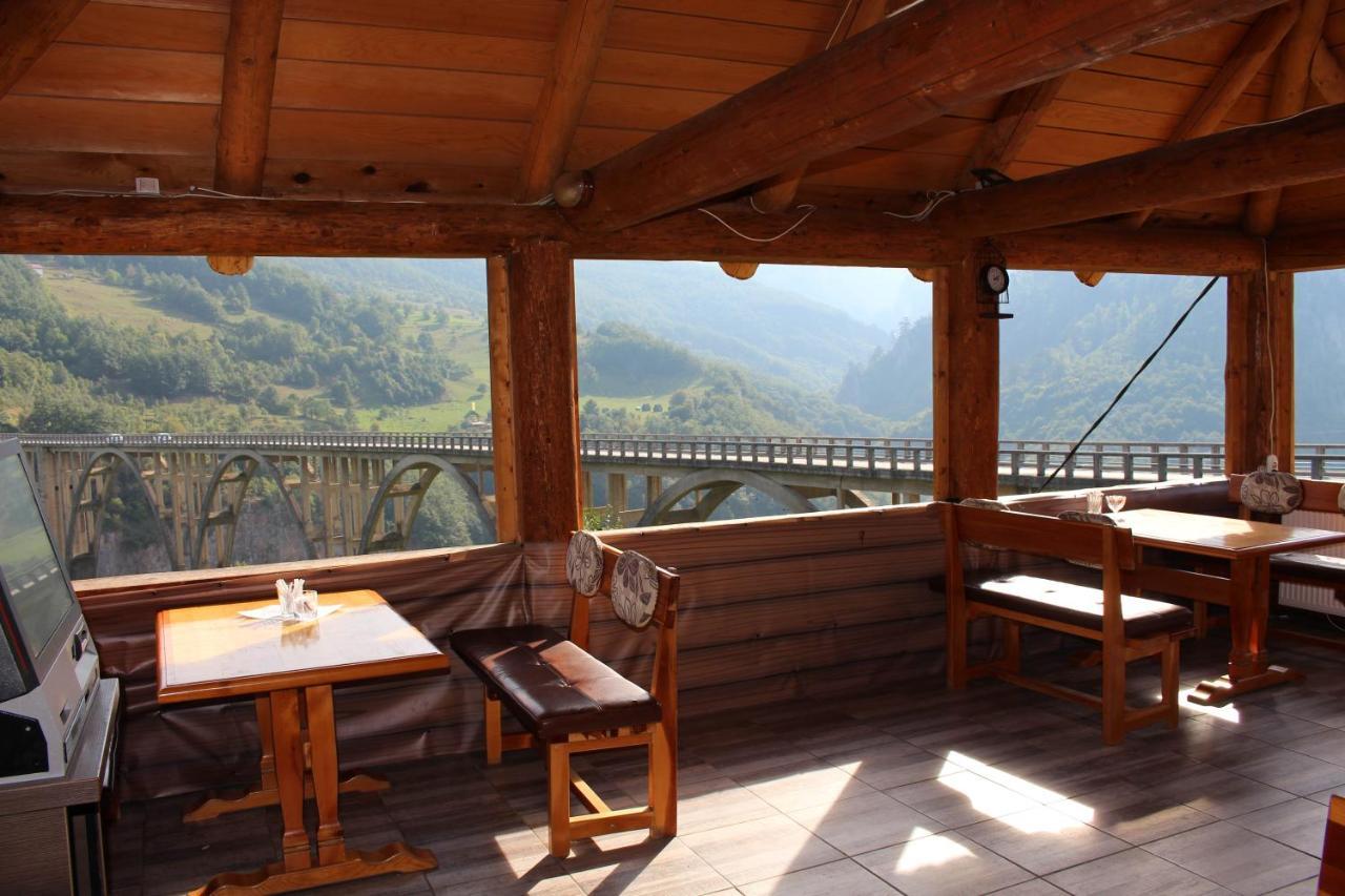 Tara Bridge Castle Hotel Zabljak  Bagian luar foto