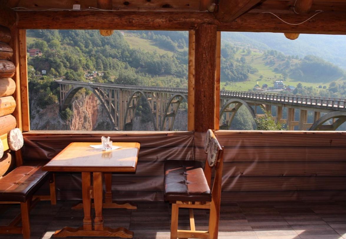 Tara Bridge Castle Hotel Zabljak  Bagian luar foto