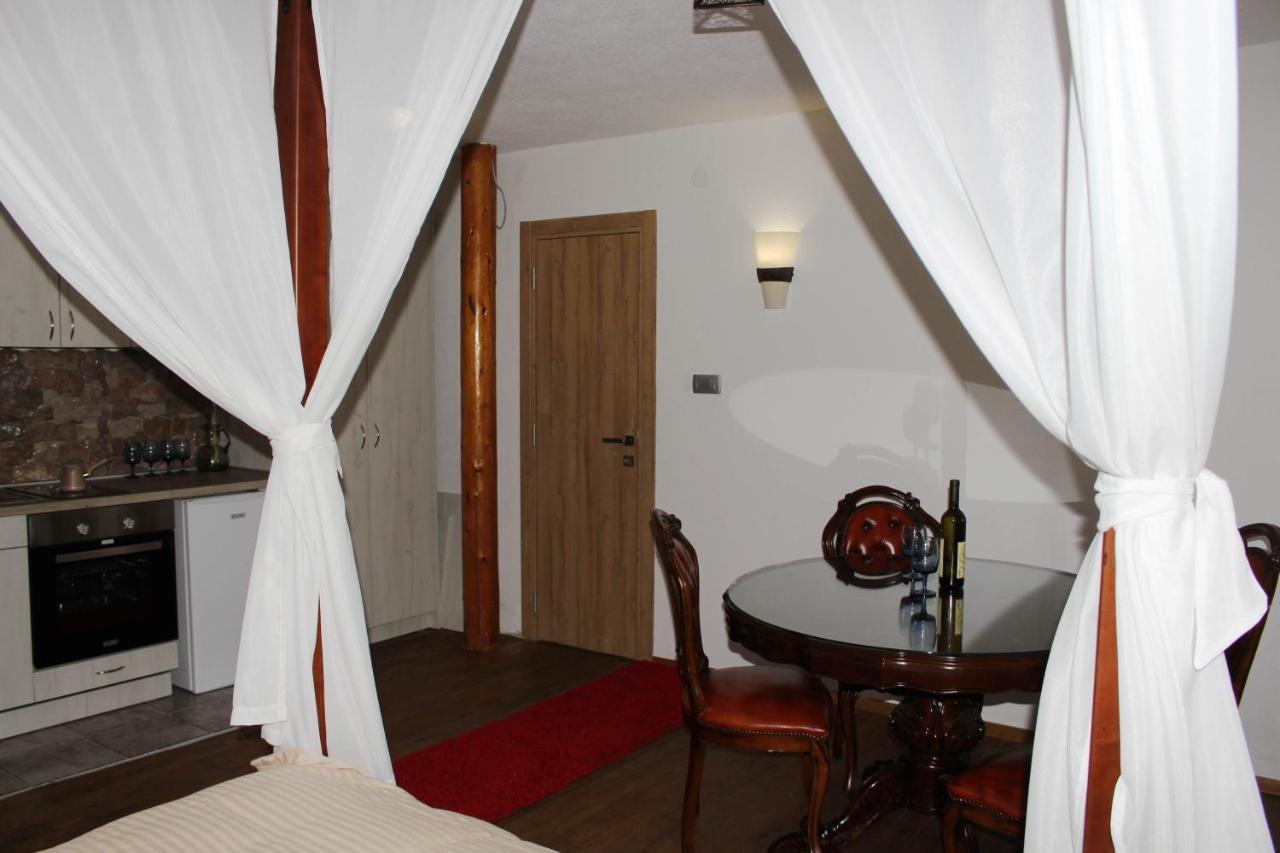 Tara Bridge Castle Hotel Zabljak  Bagian luar foto