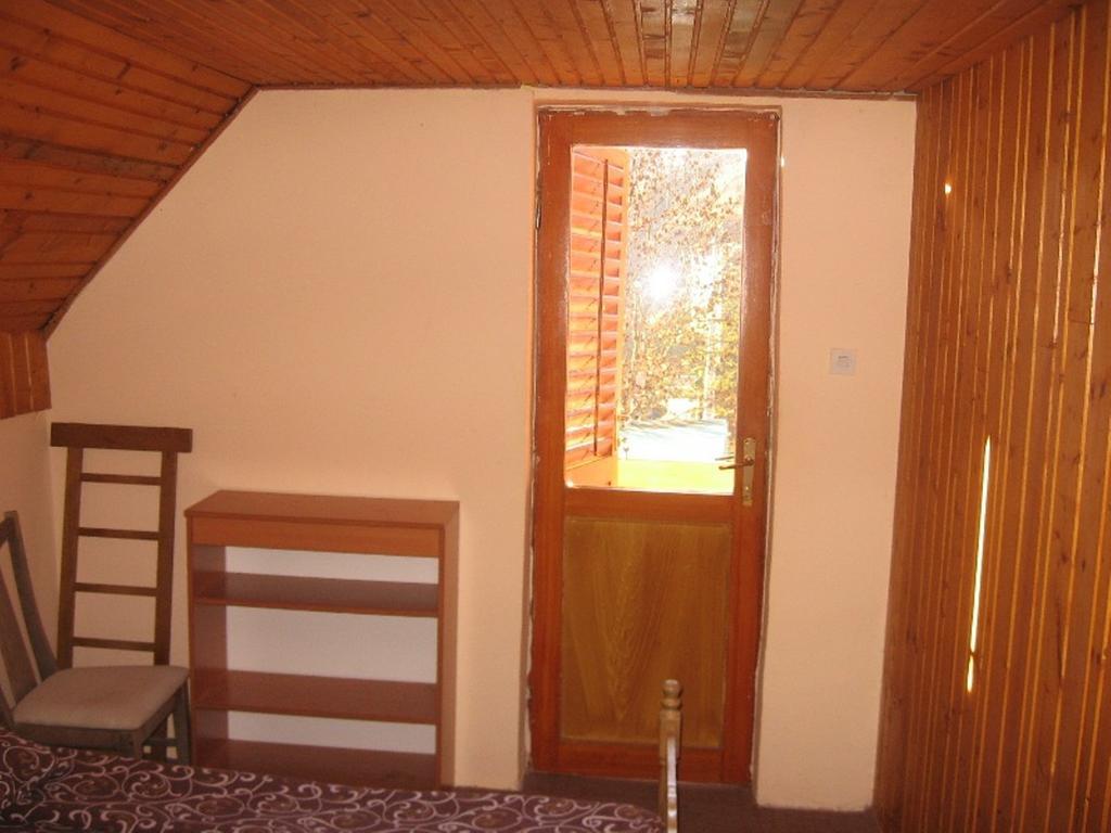 Tara Bridge Castle Hotel Zabljak  Ruang foto