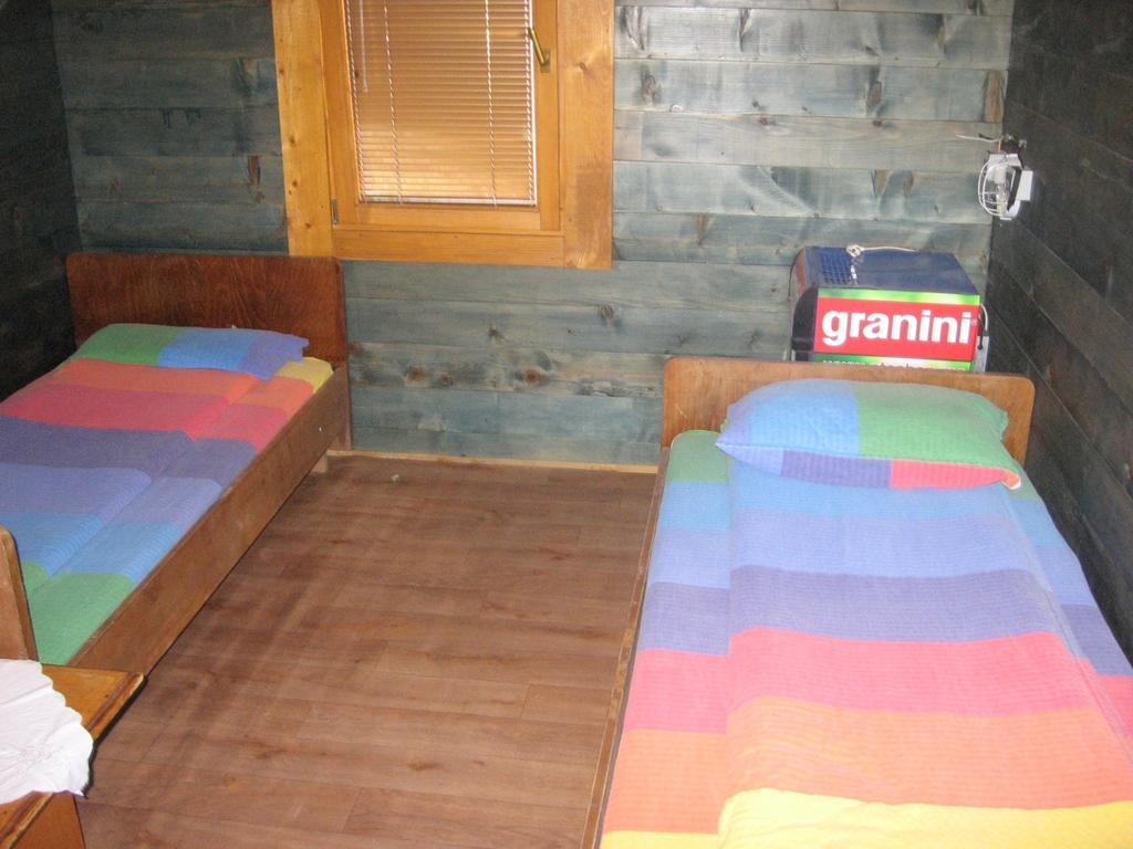 Tara Bridge Castle Hotel Zabljak  Ruang foto